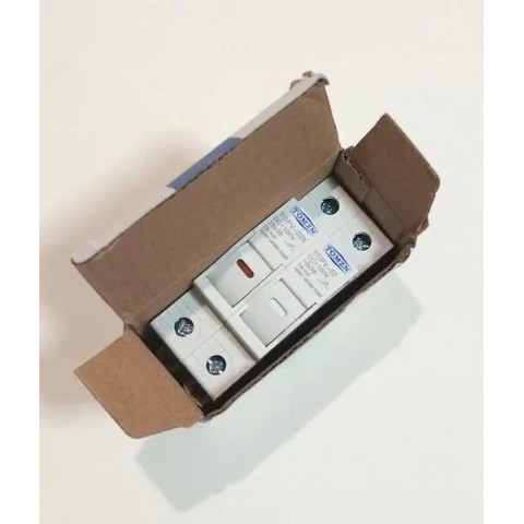 Держатель с 2-мя предохранителями по 20А 2P 10х38мм 1000V DC для солнечных панелей (PV систем) TOMZN TOPV-32